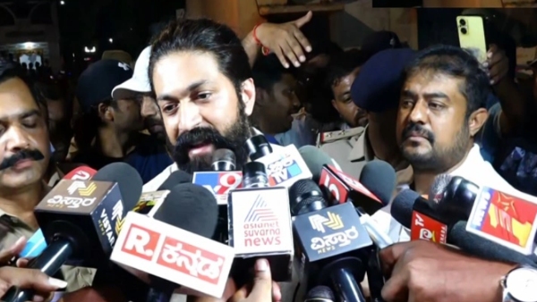 Rocking Star Yash Fan Died Due To Accident At Gadag