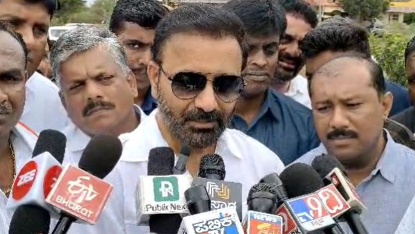 Minister Santosh Lad lashed out at BJP Leaders