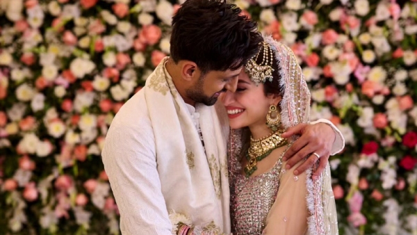 Shoaib Malik Married To Pakistan Actress Sana Javed on Jan 20th Shoaib Malik Married To Pakistan Actress Sana Javed on Jan 20th