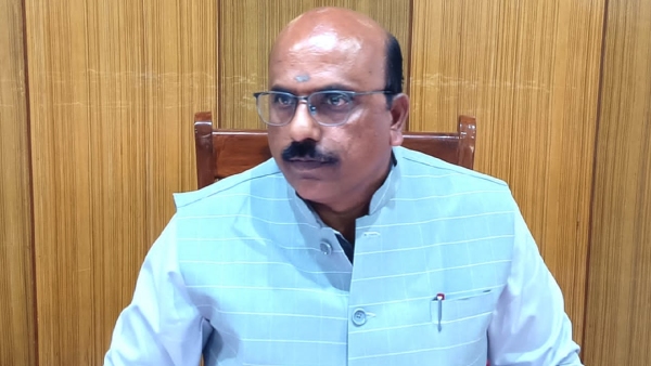 Chitradurga districts new Deputy commissioner Visits Nayakanahatti Thipperudra Swamy