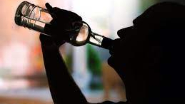 Woman Sub-Inspector Heckled By 20 Drunk Men In Chennai