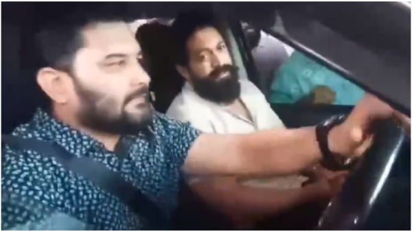 Actor Yash Mourns Loss of Three Fans in Gadag Electrocution Tragedy Actor Yash Mourns Loss of Three Fans in Gadag Electrocution Tragedy