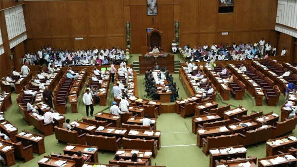 Karnataka Govt Approved Kannada 60 Percent Mandatory Bill on Name Board, Implement Details Here