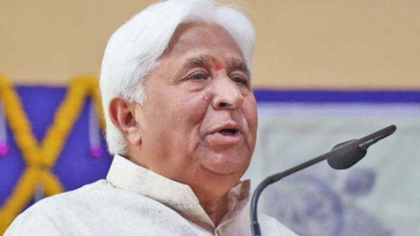 Free Smartphone For Anganwadi Workers In The State