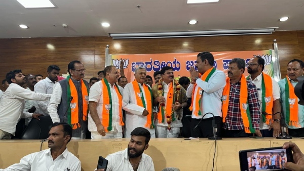 Madal Mallikarjuna Joined BJP In The Presence Of B.Y Vijayendra