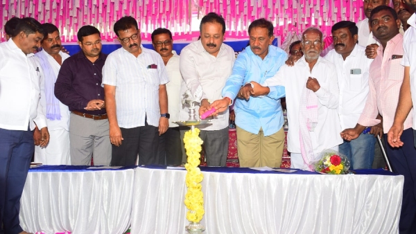 Minister Cheluvarayaswamy Lashes Out At JDS leaders