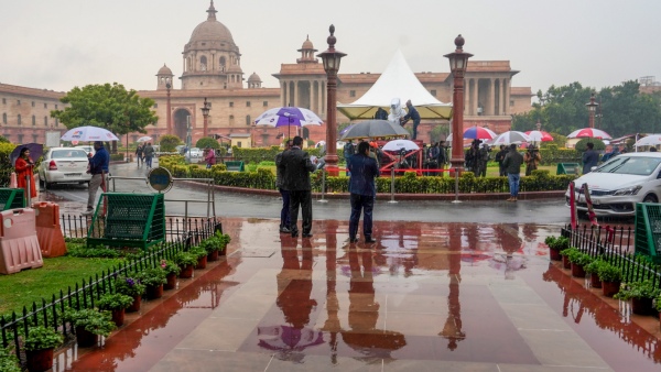 India Weather: Heavy Rainfall Over Parts Of India Till February 5
