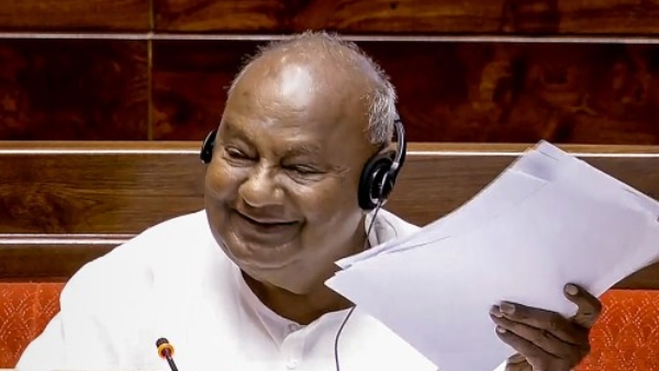 Deve Gowda asked Kharge whether the Congress party would tolerate him if he became the PM