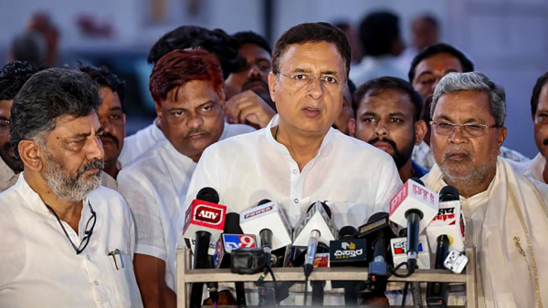 Award the Posthumous Bharat Ratna to Siddaganga Mutt Seer Shivakumara Swamiji Says Surjewala 