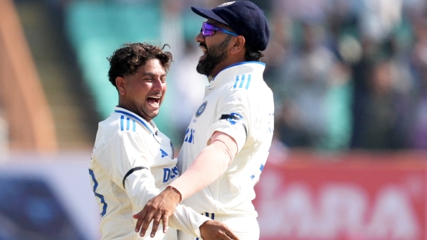  The Reason Behind Rohit Sharmas Reaction to Cameraperson During DRS Review