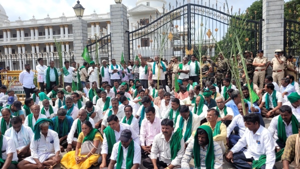 Farmers Bengaluru Chalo On February 6 