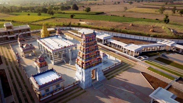 What Are The Special Features Of The Huge Shivalaya Built In Hubballi?