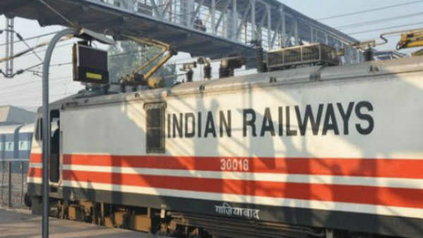 Indian Railways: Facing Issues as a Passenger? How to Lodge Complaint on IRCTC Toll-Free Number Indian Railways: Facing Issues as a Passenger? How to Lodge Complaint on IRCTC Toll-Free Number