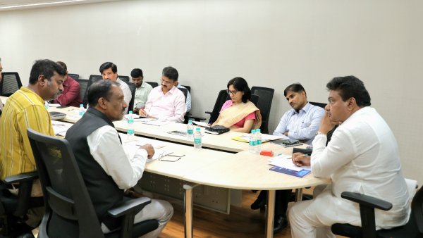 Karnataka Govt Assures Reservation for Dalit Entrepreneurs in Industrial Areas as Per Norms