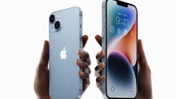 Apple sends a defective iPhone, Dharwad consumer commission Orders to give new mobile