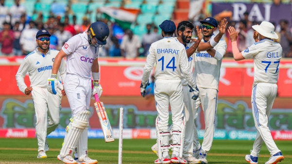  Jasprit Bumrah Decodes the Astonished Expression on Stokes Face Following Dismissal