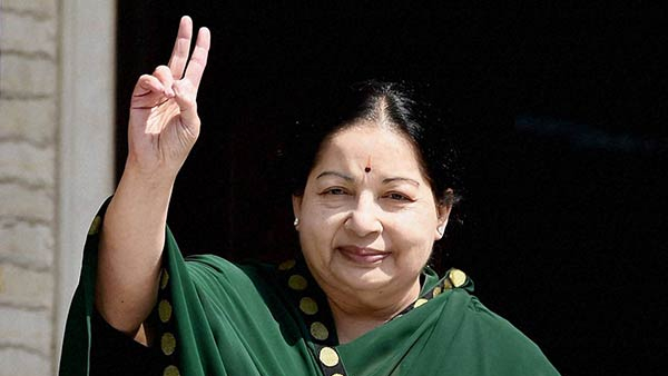 Court Orders Karnataka to Transfer Jayalalithaa’s jewellery to Tamilnadu 