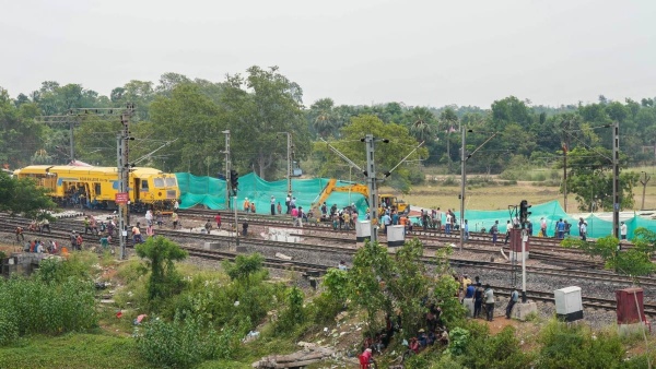 Terrible train accident near Jharkhand, 12 death
