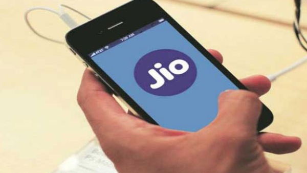 Mukesh Ambani: What is the reason for Ambani to launch Jio network?