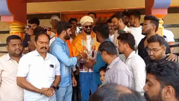 Bigg Boss Kannada Season 10 Winner Karthik Mahesh Visit Chamarajanagar
