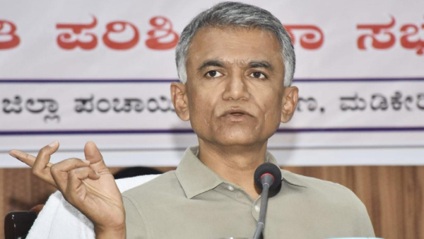 Rs.575 Crore Relief Fund Released to 32 Lakh Farmers Account in Drought-Affected Areas Rs.575 Crore Relief Fund Released to 32 Lakh Farmers Account in Drought-Affected Areas