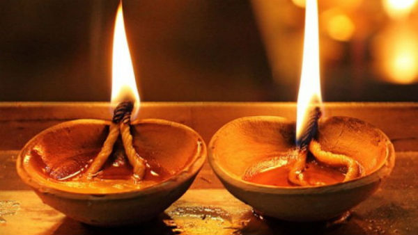 Oil or Ghee which lamp is suitable to light in Puja? What do the scriptures say?