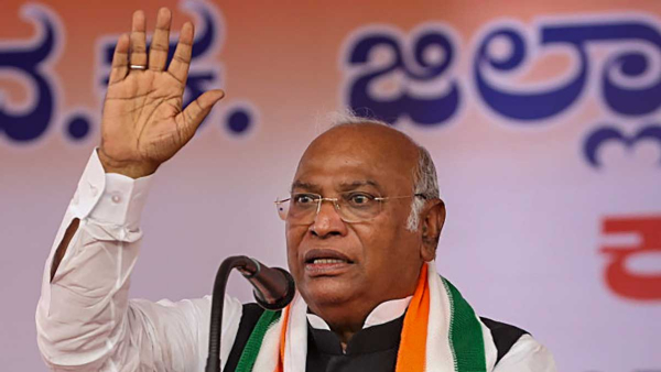 Rs 5,000 every month for poor: Mallikarjun Kharge at Congress campaign in Andhra