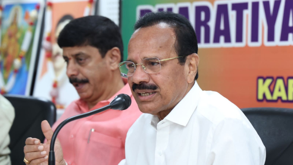 Assets Of 23 Re-elected MPs Witnessed Average Growth of 1,045% In 15 Years Assets Of 23 Re-elected MPs Witnessed Average Growth of 1,045% In 15 Years