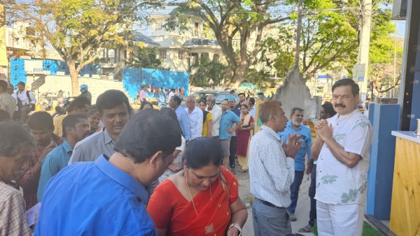 600 Bags of Bharat Rice Sold Out Within 30 Minutes in Mysuru
