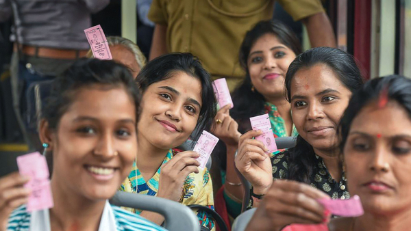 Pink Buses: Transport Department Planning to run Pink buses for women