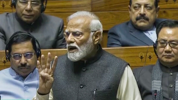 PM Modi Speech in Parliament today: PM Modi Slams on Opposition parties