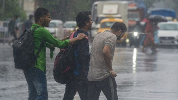 Weather Report: Heavy rainfall forecast in these parts of india till February 25 Weather Report: Heavy rainfall forecast in these parts of india till February 25
