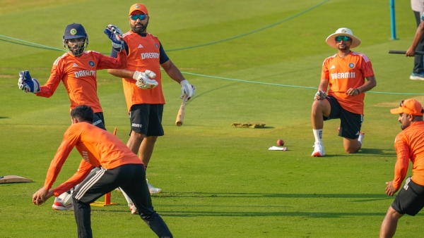  Shami Ruled Out of England Tests, Ravindra Jadejas Availability in Doubt for Coming Weeks