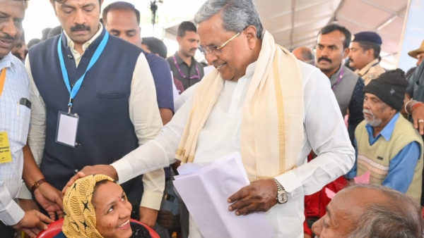 CM Siddaramaiah instructs officials to dispose Janaspandana applications within three months