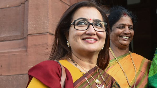  I Will Not Leave This Soil MP Sumalatha Hints About Mandya Lok Sabha Contest