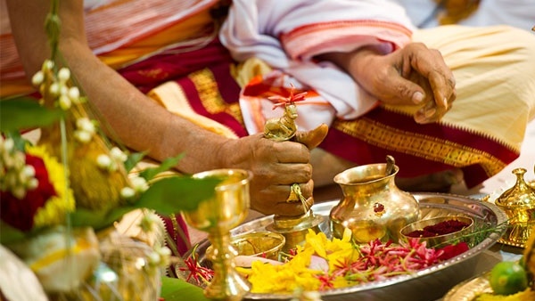 Dont eat khichdi and banana on Thursday: Know the reason here