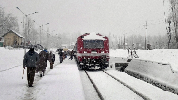 Indian Railways: Today Feb 20 PM Modi Will Inaugurate Udhampur-Srinagar-Baramulla Railway Link