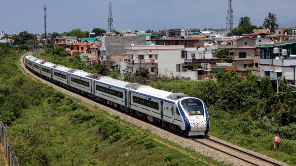 Vande Bharat Express Train: Coimbatore to Bengaluru Timing Changed: Know Details Vande Bharat Express Train: Coimbatore to Bengaluru Timing Changed: Know Details