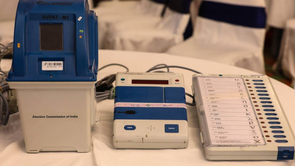 Lok Sabha Election 2024 Eye On Media And Social Media Lok Sabha Election 2024 Eye On Media And Social Media