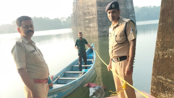 Woman Jumped Into The Netravati River From Bangalore-Mangalore Train