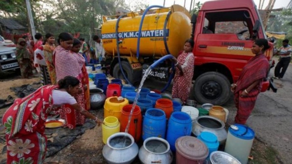 Bengaluru Water Crisis To Curb Tanker Mafia In Bangalore Finally Price Fix For Tanker Water