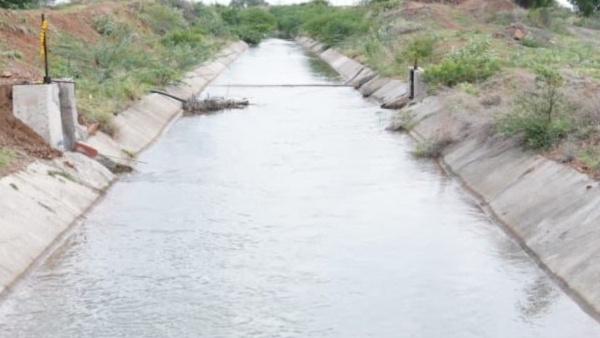 Bhadra dam Farmers Union Demands to release Water to Bhadra canals in Davangere district Bhadra dam Farmers Union Demands to release Water to Bhadra canals in Davangere district