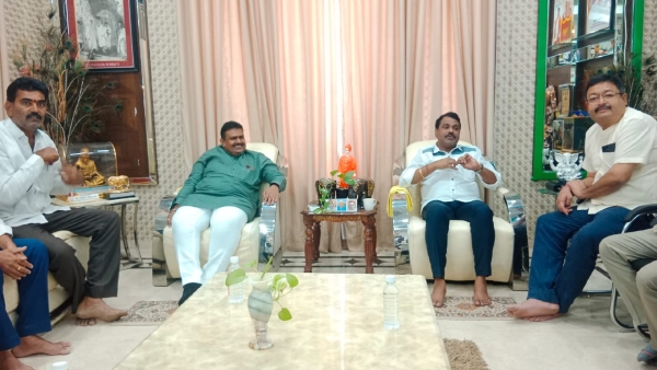 BV Nayak and MLA Tipparaju Havaldar displeasure on BJP in Raichu Profit for Congress