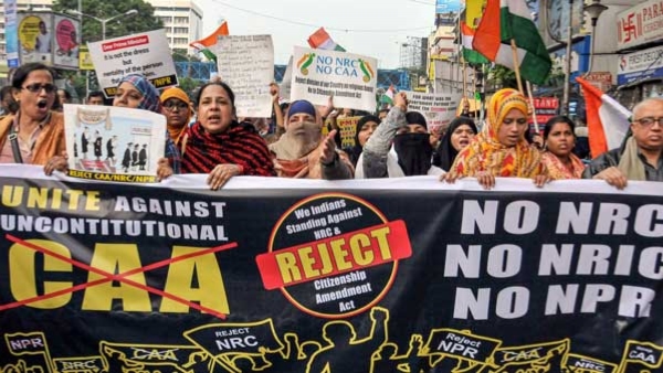 Supreme Court to hear over 230 petitions seeking stay on CAA implementation today