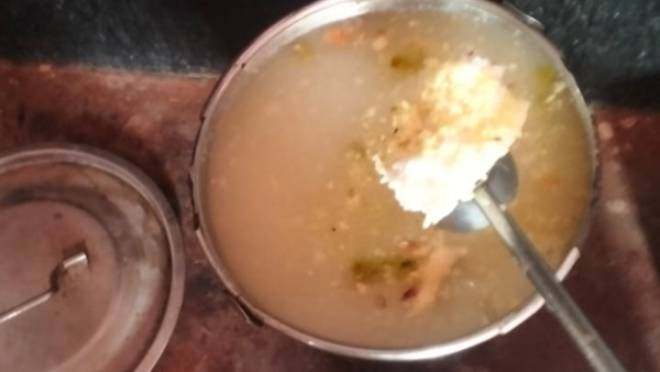 31 students are sick after eating lunch in primary school of Chirakanahalli village