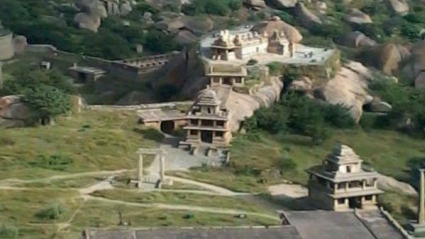 Lok Sabha Election 2024 Deputy Commissioner instructed to illegal activities stop in Chitradurga