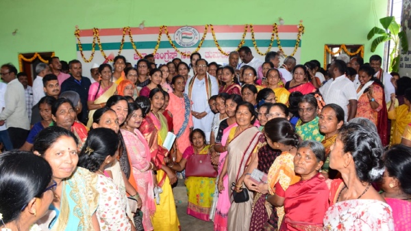G Parameshwara alleges on BJP Will Put its Name to Congress Guarantee Schemes