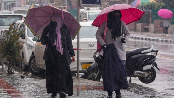 IMD predicts snow rain in Jammu and Kashmir Himachal and other states IMD predicts snow rain in Jammu and Kashmir Himachal and other states