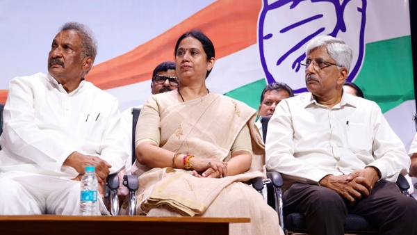 Lok Sabha Election 2024 Jayaprakash Hegde Joins Congress