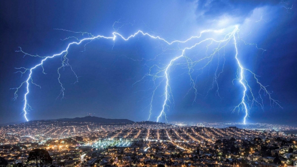 Heavy Rain Karnataka Started Receiving Rain From 29th of March